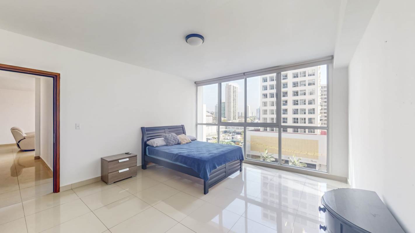 Outdoor swimming pool and children's area in PH The Palm Obarrio Panama City