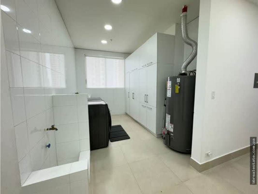 Luxury 4BR Oceanview Apartment PH Marea II Costa del Este