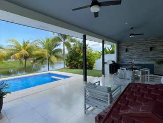 Luxury Villa with Pool in Buenaventura Golf Resort