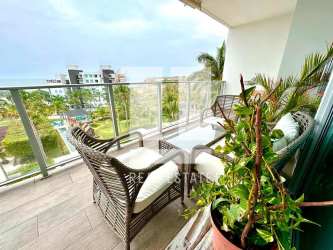 Private balcony with oceanfront Pacific views in Rio Mar beachfront condo Panama