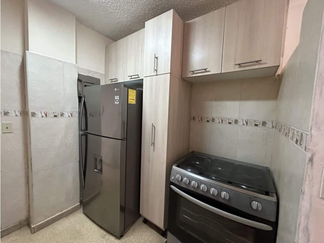 Bedroom with built-in closet window apartment sale PH Don Antonio Via Porras San Francisco Panama