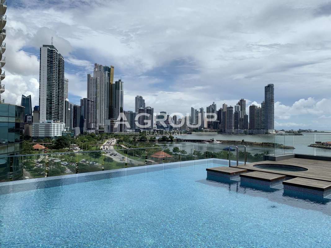 Luxury Ocean View 2BR Condo Yacht Club Avenida Balboa