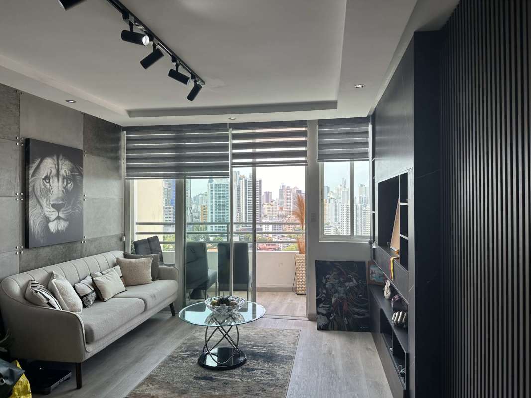 Renovated 2BR Apartment with Balcony at PH Majestic Garden Edison Park