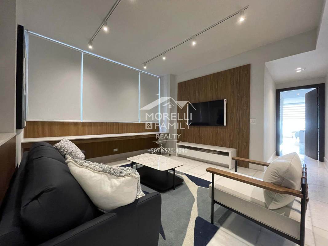 Fully equipped kitchen with marble countertops, ocean views, The Towers Punta Paitilla Panama