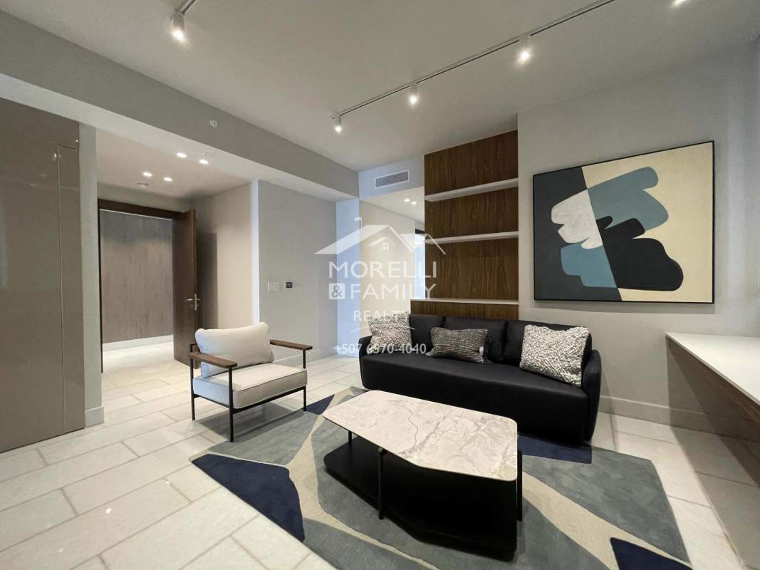 Master bedroom with large windows, ocean view, marble floor Punta Paitilla Panama