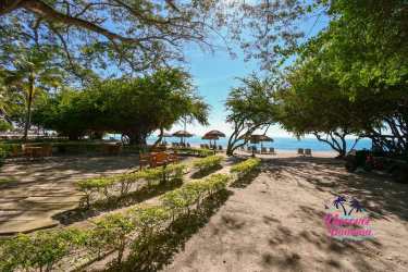 Private resident beach club with ocean views Costa Blanca Villas Farallon Panama