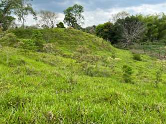 Titled countryside lot with panoramic mountain views in Bugaba Chiriquí