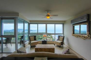 Contemporary bedroom with split AC, king-size bed and panoramic window Playa Coronado Panama