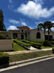 Spacious living room with tiled floors, modern furnishings, open plan in luxury villa Vista Mar San Carlos Panama