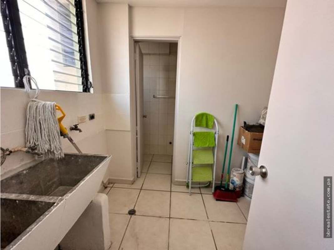 3BR Apartment PH Fountain View Villa de Las Fuentes