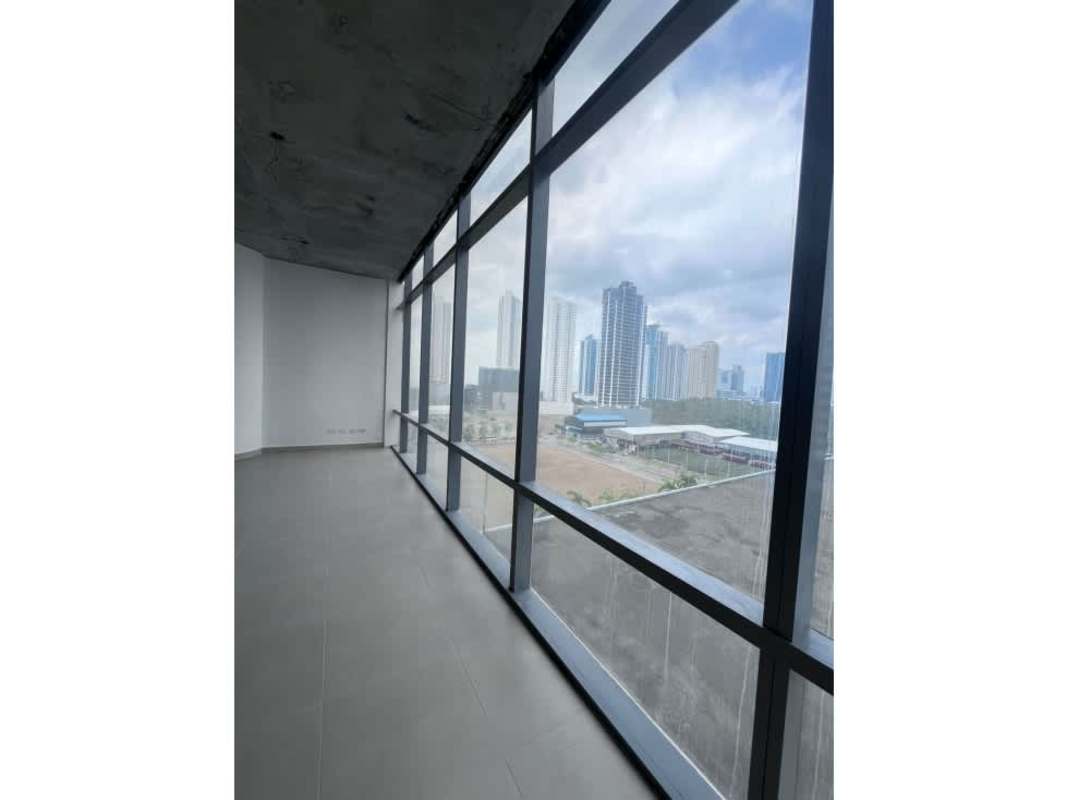 Contemporary bathroom with grey tiles and fixtures inside PH Financial Park Costa del Este Panama