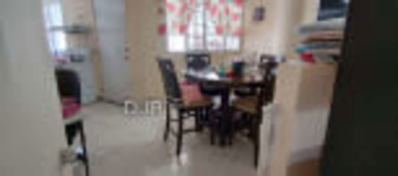 Bedroom with built-in closet and window in PH Llano Bonito Don Bosco Panama City apartment for sale