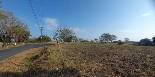Technical cadastral survey of land plot in Punta Barco showing property boundaries and adjacent roads