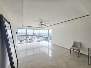 Apartment for Sale in San Francisco - 3 bedrooms