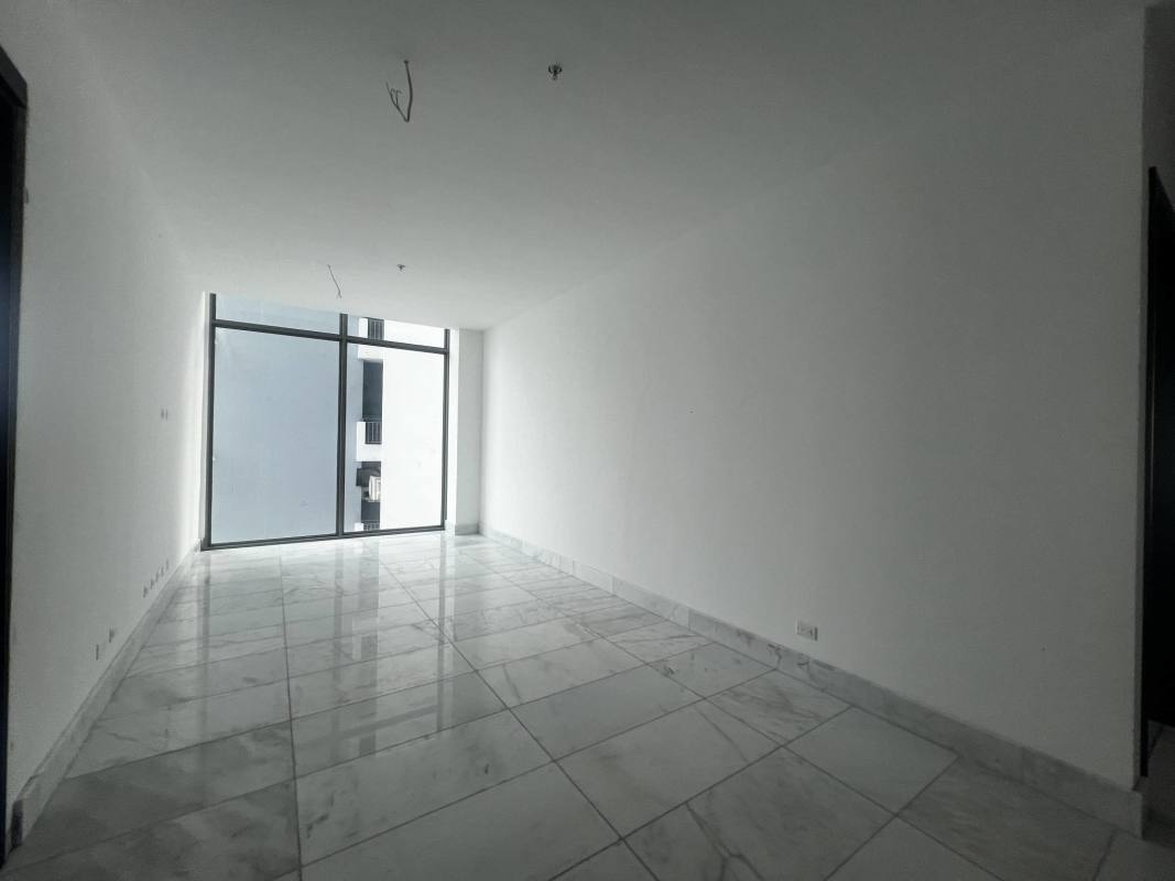 Waterfront luxury building Sea Point Punta Paitilla with ocean and city views