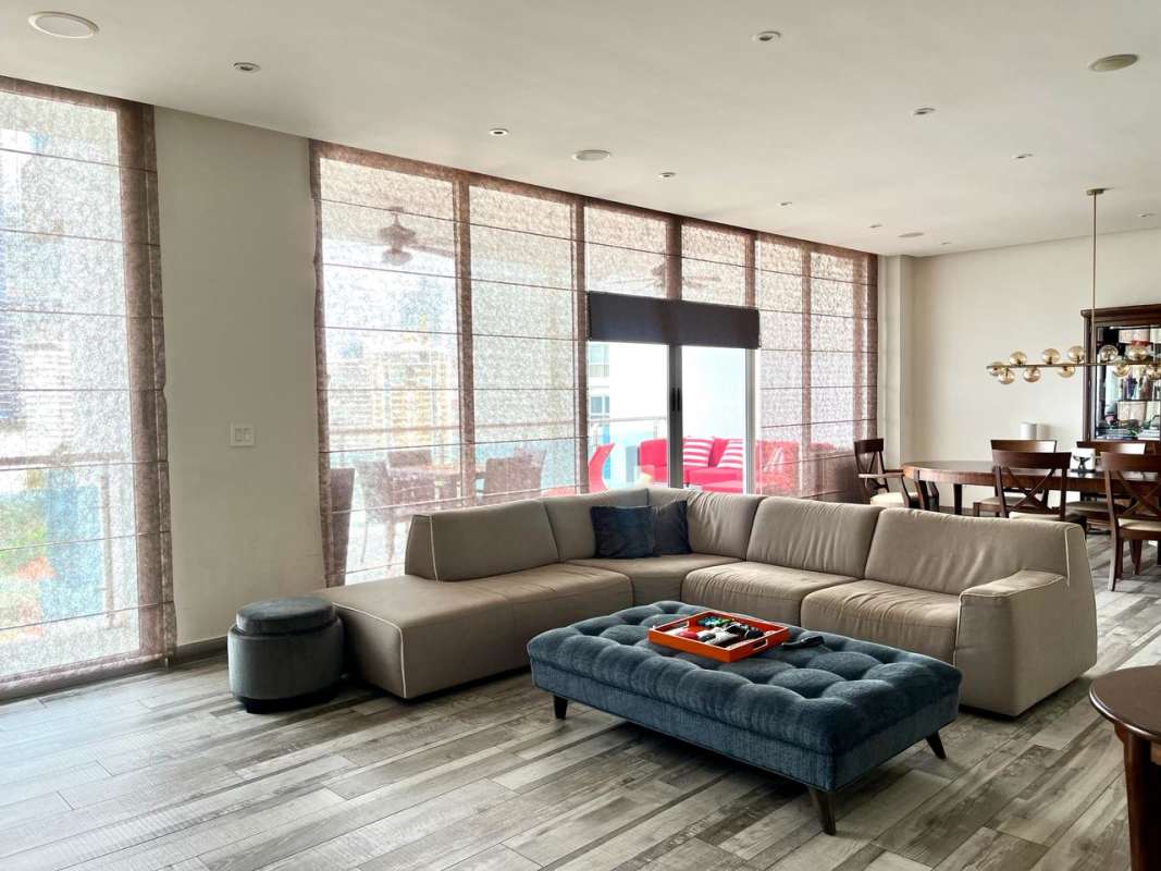 Luxury marble lobby with seating and concierge at PH Aqualina Tower Punta Pacifica