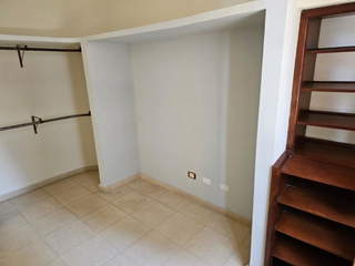 Commercial Residential Building for Sale in San Francisco - 6 bedrooms