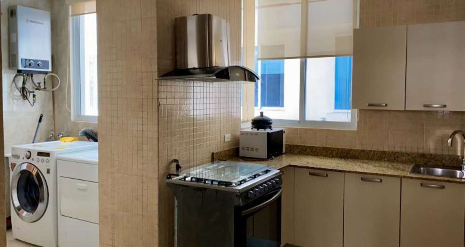 Integrated kitchen laundry granite counters PH Bella Vista Park Panama City