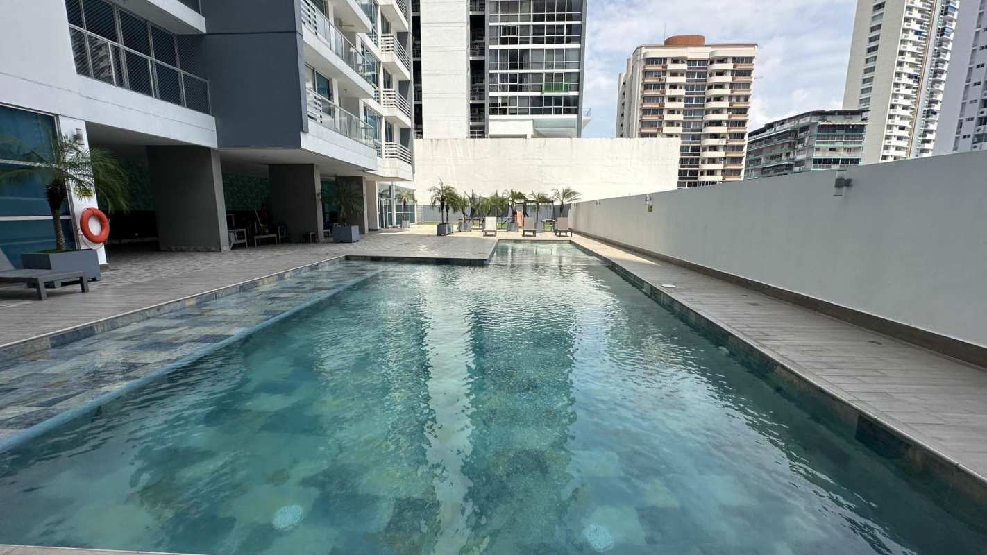 Modern condo pool deck with skyline view PH Miro Panama