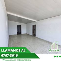 Large empty commercial or office space with tiled floor for rent Penonomé Panama