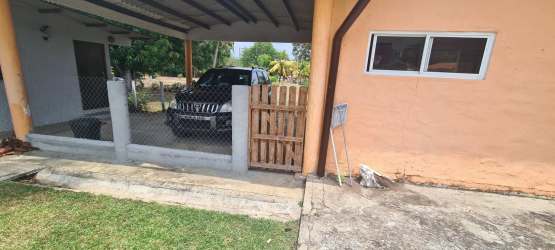 Bedroom with twin beds, crib, AC, garden view windows Espave countryside home for sale