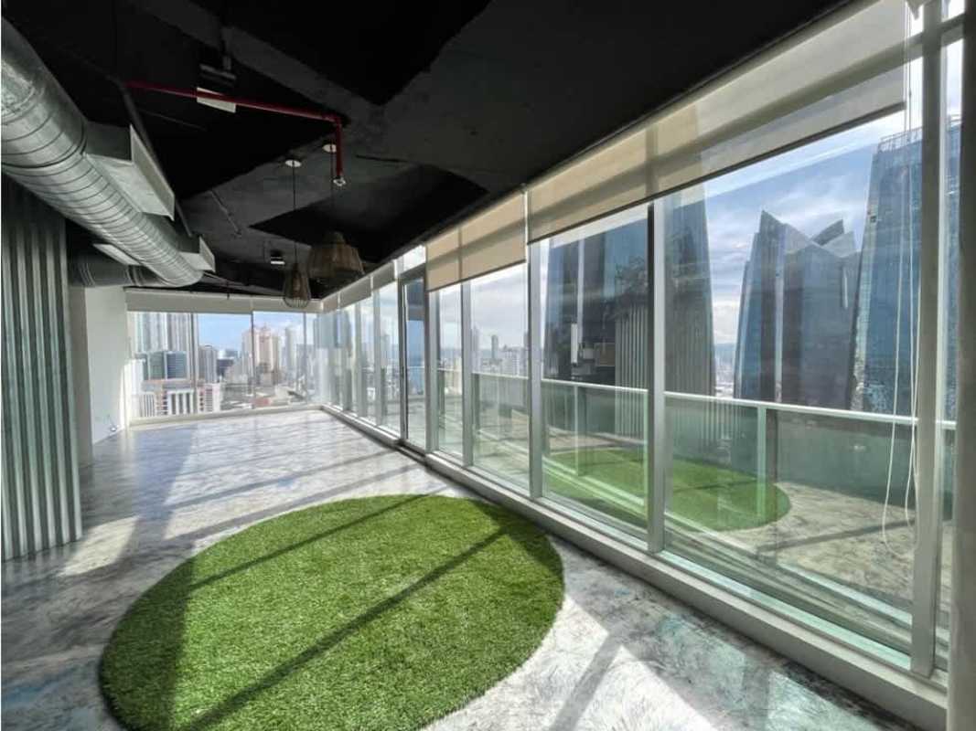 Contemporary commercial office with city views for sale in F&F Tower Panama