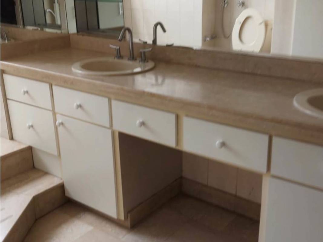 Sea View 3BR Apartment PH Tiffany Punta Paitilla