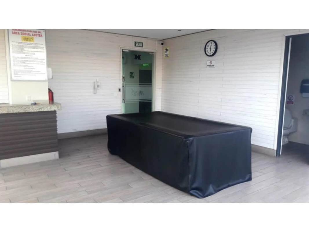 Modern lobby with granite counter, reception area PH Miro El Cangrejo Panama City