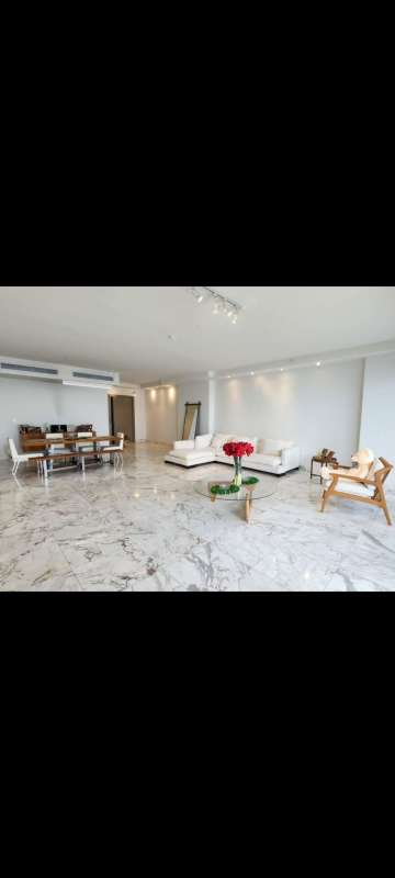 Contemporary kitchen with quartz counters and premium appliances PH Regalia Costa del Este Panama