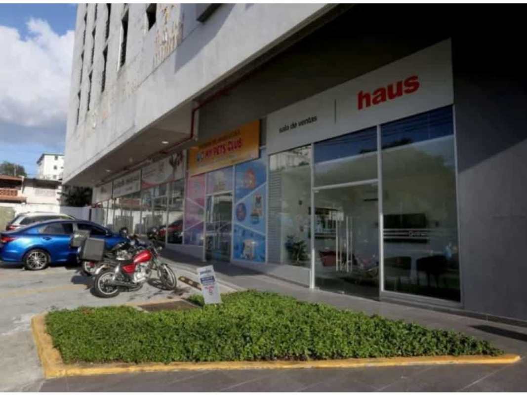 Empty minimalist room interior with ceramic tile floor and plain walls at Athas City Tower Panama