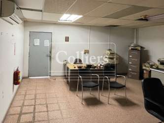 Functional private office within warehouse in Zona Libre Colón Panama