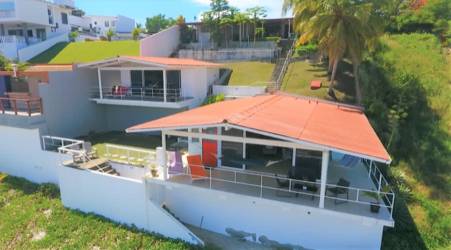 Guest casita with wide terrace and Pacific view Playa Corona Panama beach house