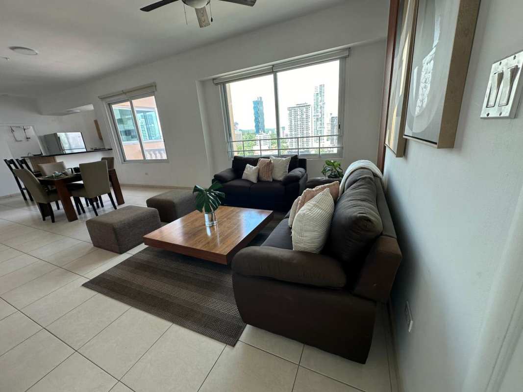 Master bedroom with walk-in closet and ocean view at PH Vista del Mar Panama City