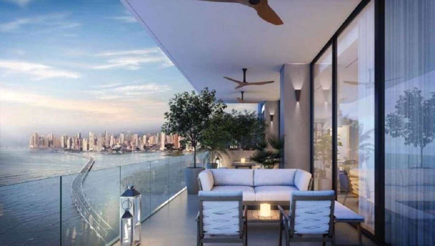 Retail shopping plaza and colorful facade at Upper East Tower Costa del Este Panama