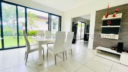 Second floor cozy family room or TV den with natural light tiled floors at PH Nativa Panama Pacifico