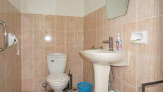 Mountain Retreat Home with Guest House for Sale in La Laguna - 4 bedrooms