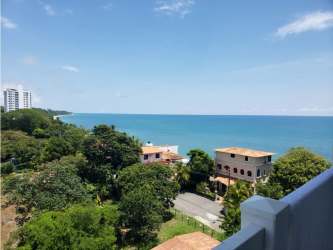 Oceanfront 4BR Luxury Condo with Marina View Ocean Reef