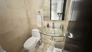 Apartment for Sale in San Francisco - 3 bedrooms