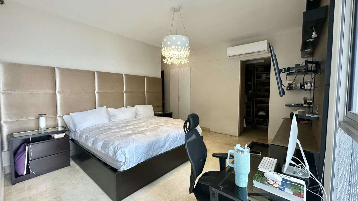 Granite countertop kitchen with stainless appliances in PH Pacific Village Punta Pacifica