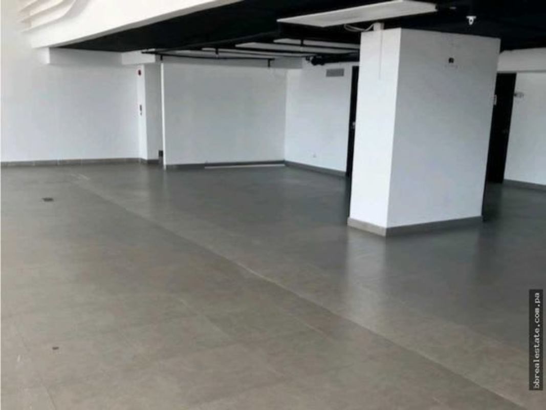 Empty commercial interior space with white walls, tiled floors and ready to customize in PH BICSA Tower