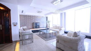 Penthouse Apartment for Sale in Marbella - 4 bedrooms