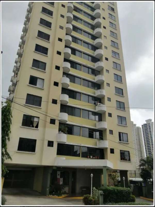 Multi-story modern apartment tower with balconies at PH Mirador San Francisco San Francisco Panama