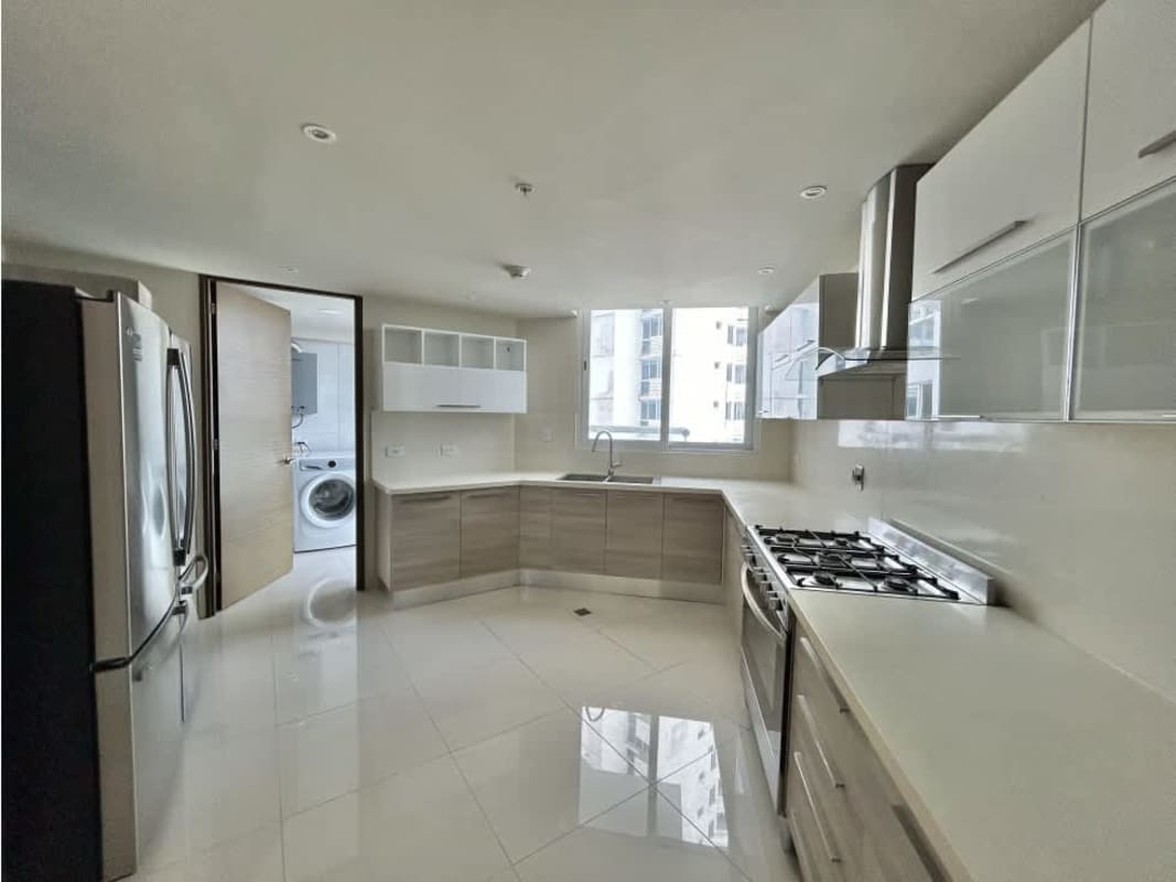 Dining room with panoramic city and sea views in The Regent Costa del Este Panama