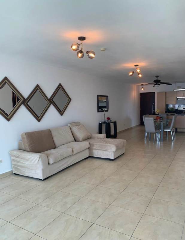 Bedroom with built-in closet and park-facing window in PH Park City El Cangrejo Panama