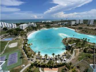 Large balcony overlooking Playa Blanca's lagoon and Pacific ocean