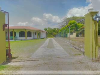 Dining room open plan windows natural light Santa Clara Coclé Panama