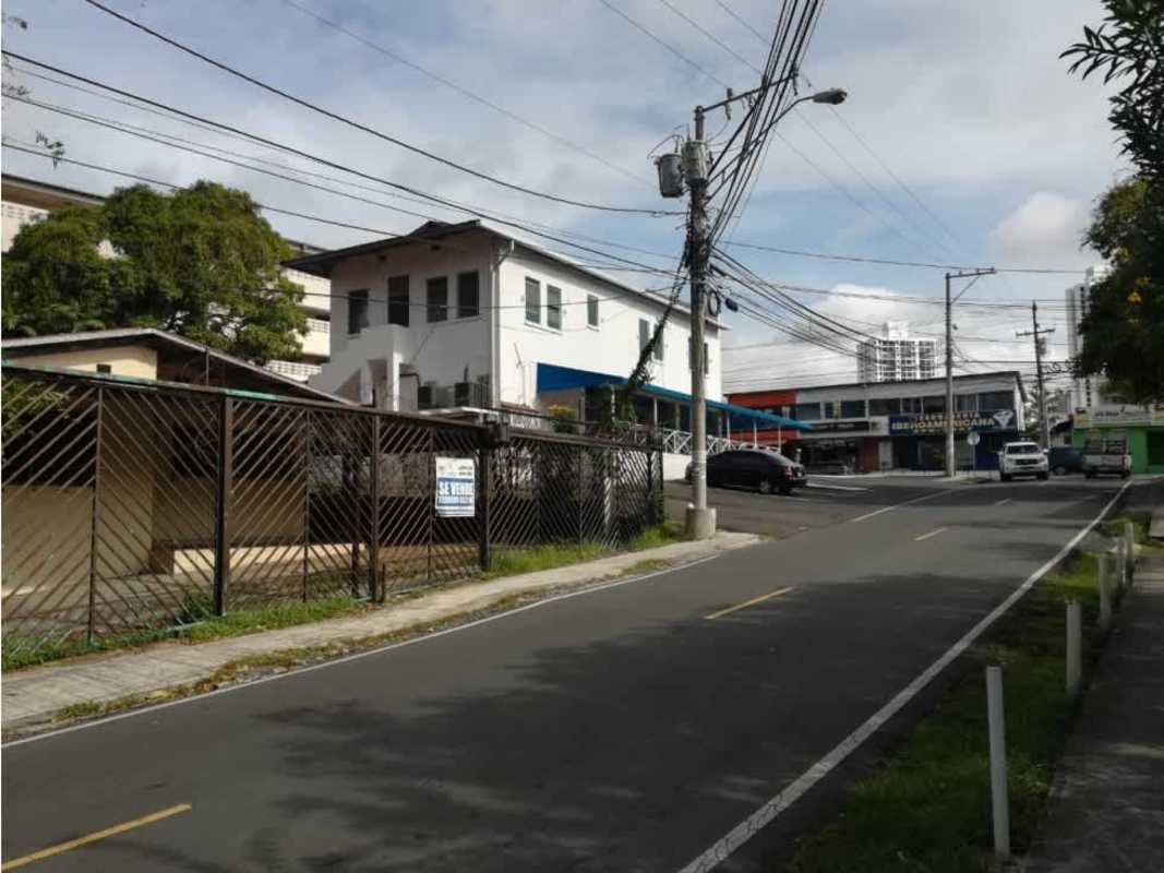 Vacant fenced lot for commercial development in Panama City