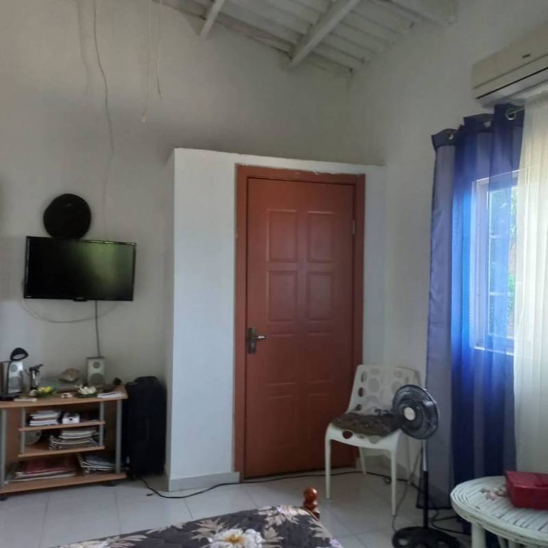 Bedroom high ceiling AC split lush garden views house for sale El Higo San Carlos Panama