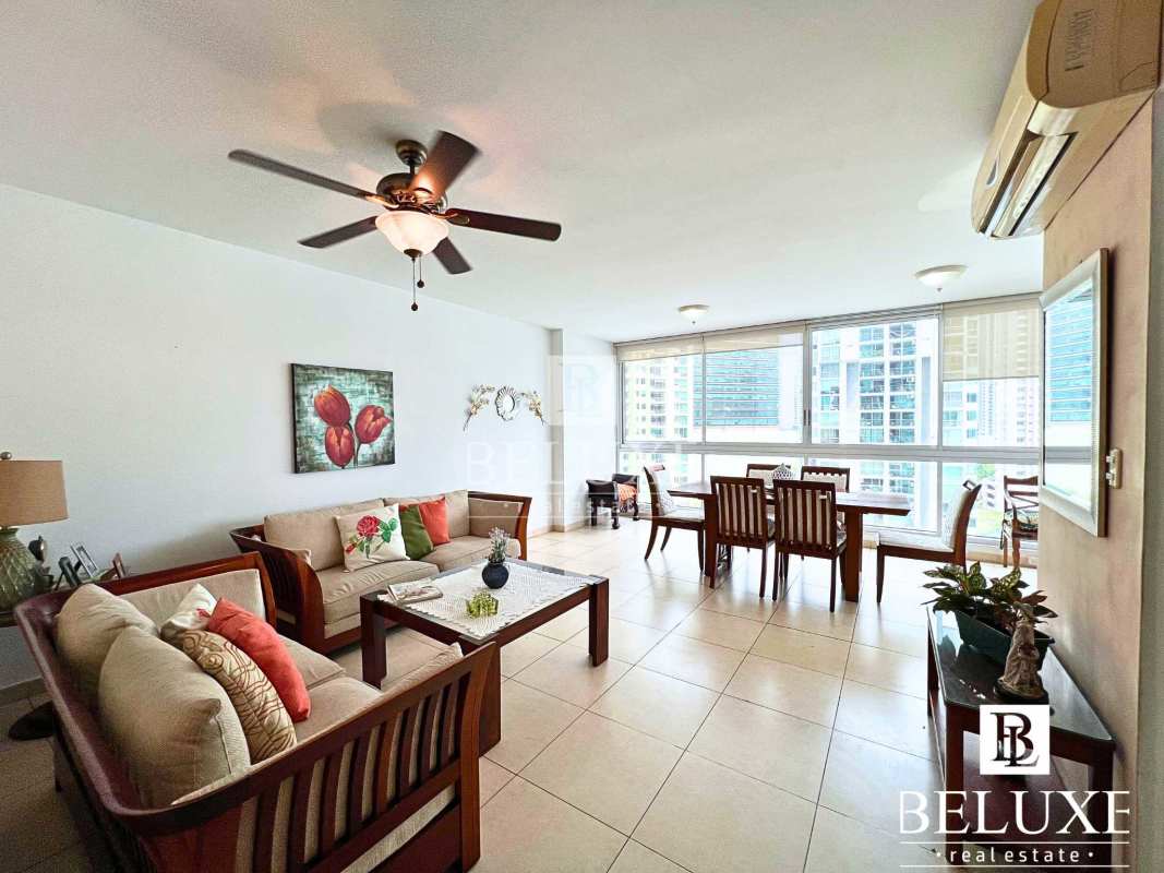 Spacious master bedroom with natural light and built-in closet PH Sol del Este Costa del Este Panama