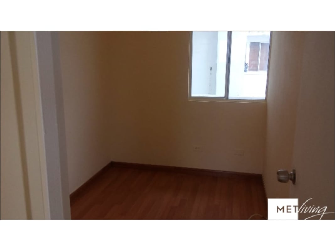 Interior hallway and bedroom entrances Los Pueblos Garden Panama City